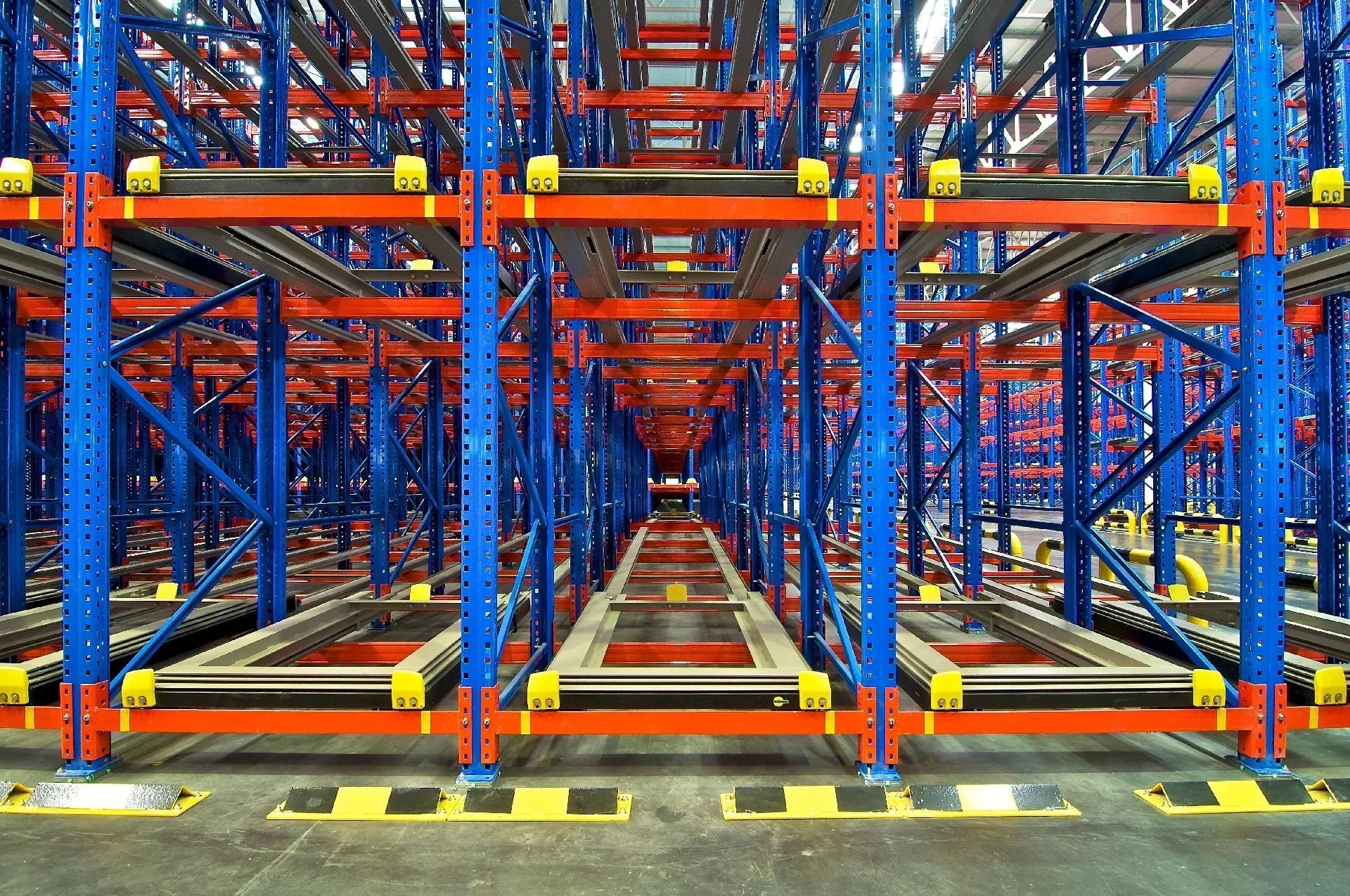 Push Back Pallet Rack